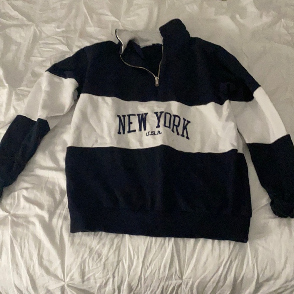 Blue and white brandy Melville sweatshirt